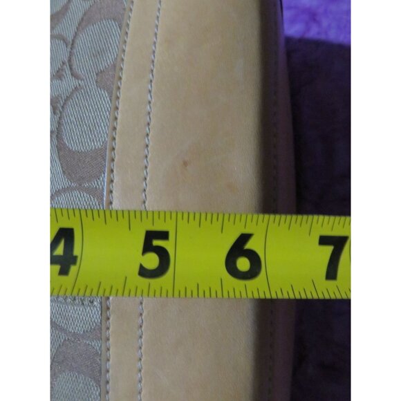 Coach 2005 Y2K Signature Khaki Canvas & Vachetta Leather East West Demi Baguette - Picture 12 of 14